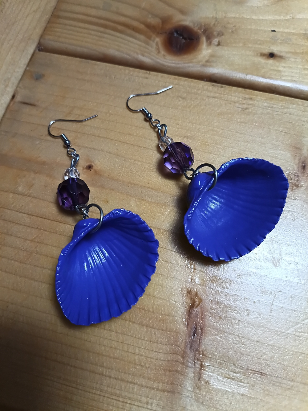 Purple Seashell Dangle Earrings - Picture 3 of 4